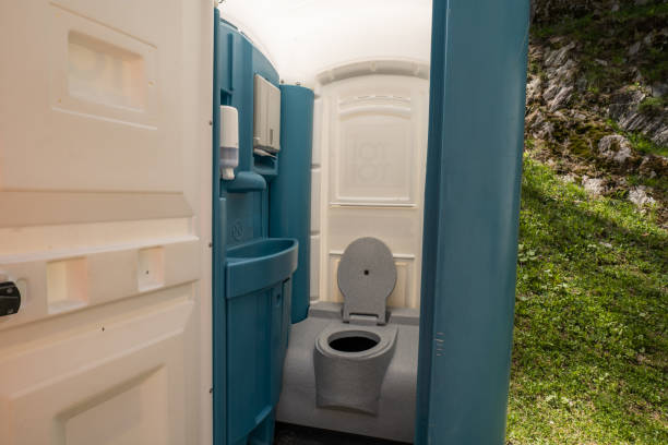 Best Emergency porta potty rental  in Reed City, MI